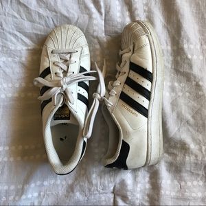 Adidas Superstar
